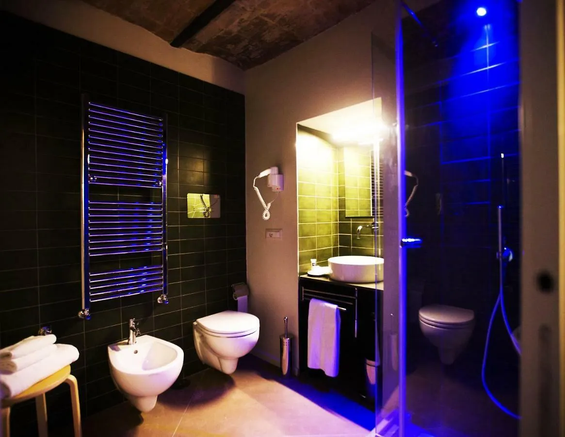 Home Suite Home Nápoles 0*,  Italia